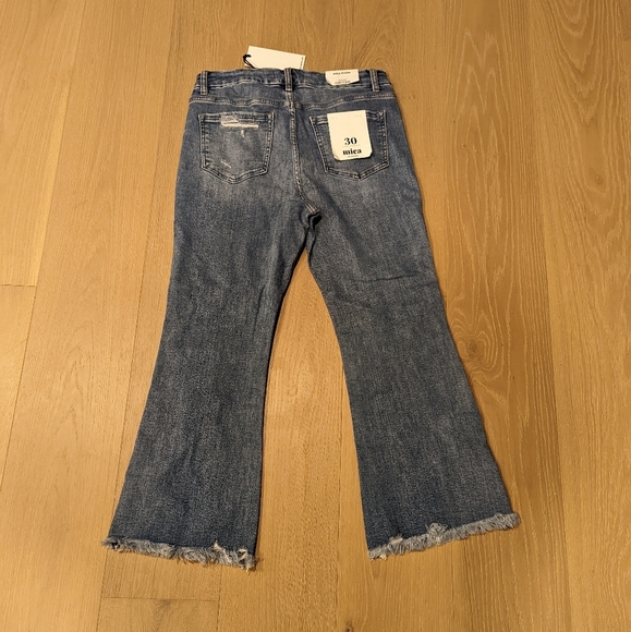 Blue Flared Cropped Women Jeans - Picture 7 of 8